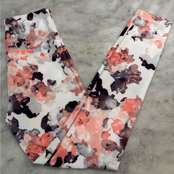 Balance Collection White Black Pink Water Mark Leggings. Size Small - Picture 4 of 9